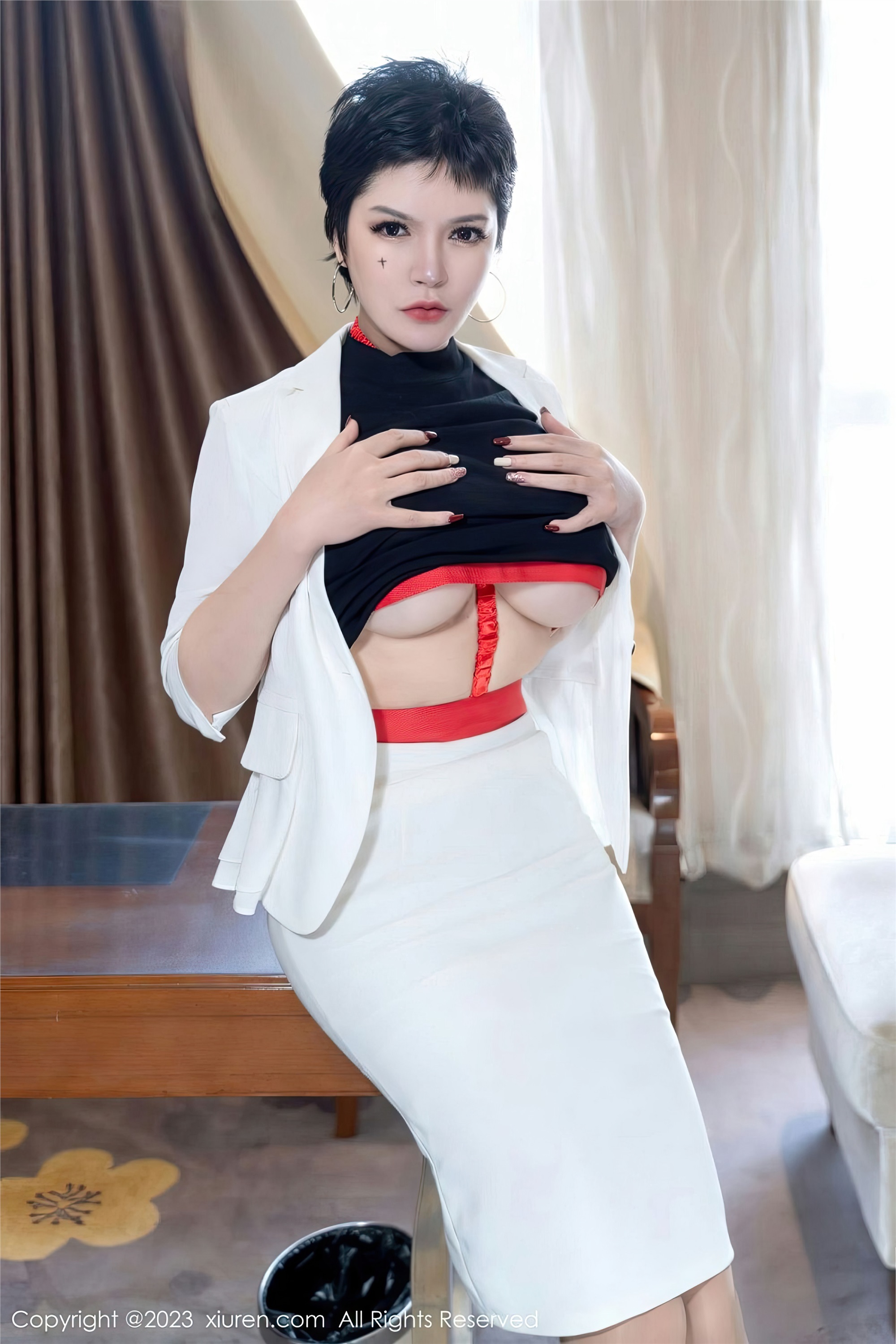 XiuRen秀人网  2023.03.15 NO.6415 伊丽莎有点白